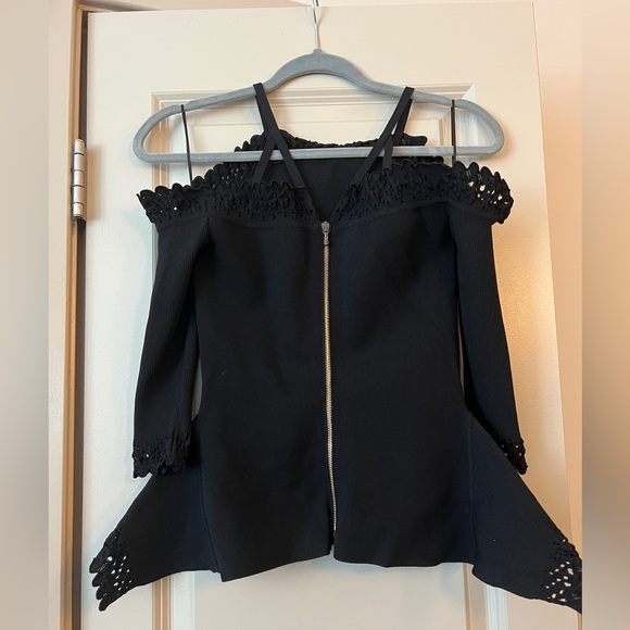 Roland Mouret 2017 Runway - Picture 3 of 5